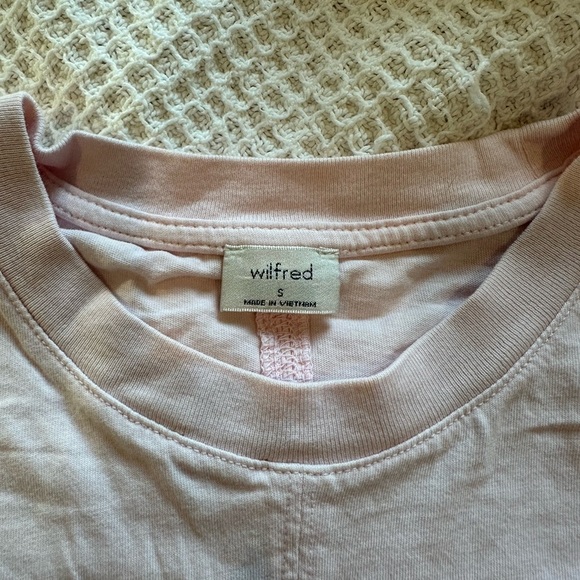 Aritzia Wilfred light Pink Ruched T-shirt Muscle tee size small side ties - Picture 5 of 9